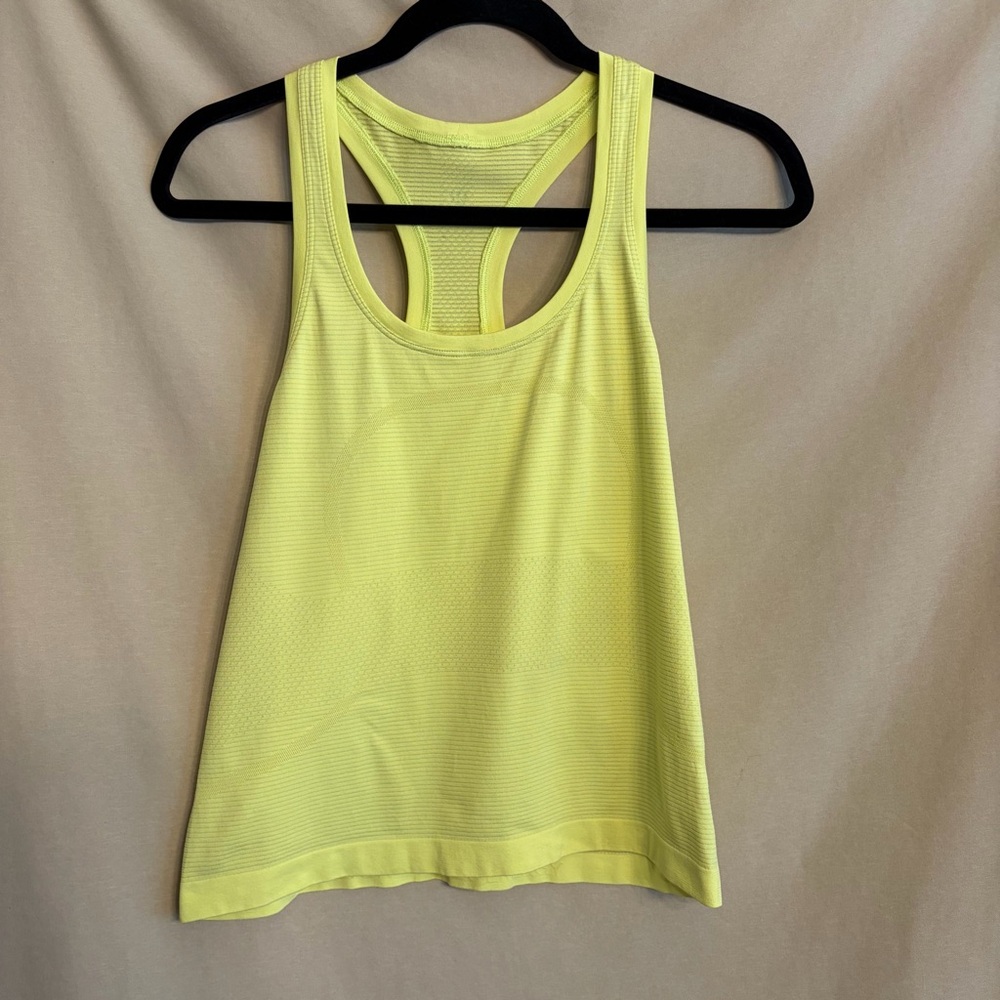 Lululemon Swiftly Tech Women’s 8 Racerback Tank Top 2.0 Electric Lemon